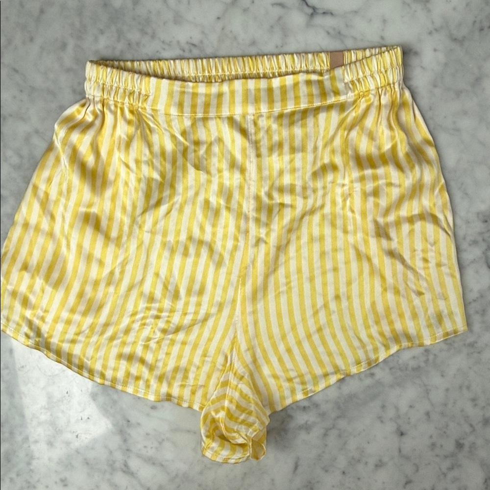 Lunya PJ  Set - Picture 4 of 6